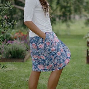 RipSkirt Hawaii Skirt La Boheme Blue Knee Length Wrap Skirt Small